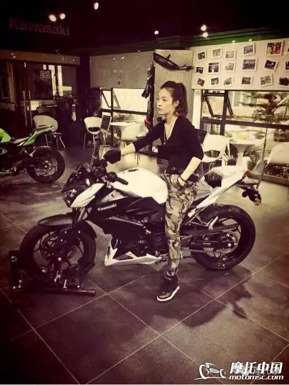 ����z250Ӧ���ǹ���Ů��ʿ������Žֳ��ˣ������������˧�������ͣ����ڵ�Ʒ�ʣ��ø�ѧ���ﳵ�Ĺ��ﶼ�� ...