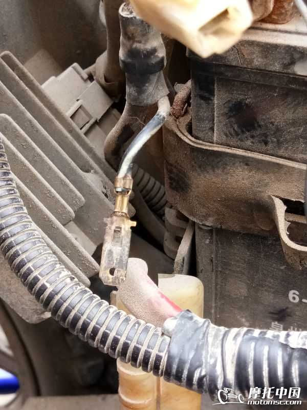 32745