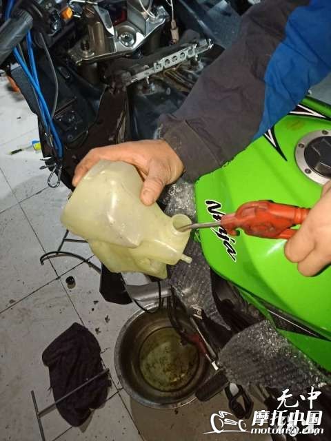 031148ul6el5a3ziniotti.jpg@480w_60Q_0e_1l_1pr.jpg